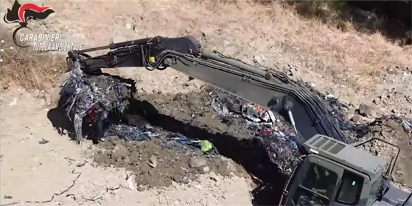 Traffico illecito di rifiuti: PolieCo plaude all’operazione della DDA di Salerno