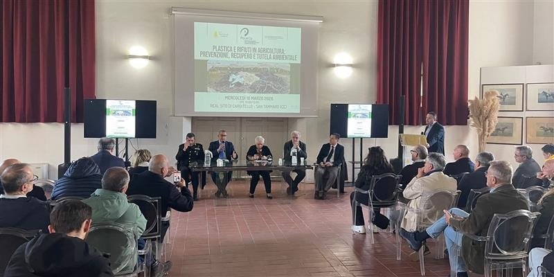 RIFIUTI IN AGRICOLTURA, PROSEGUE IL PERCORSO AVVIATO DA POLIECO: INCONTRO OPERATIVO AL COMMISSARIATO DELLE BONIFICHE CON IL GENERALE VADALÀ E LE ASSOCIAZIONI DI CATEGORIA